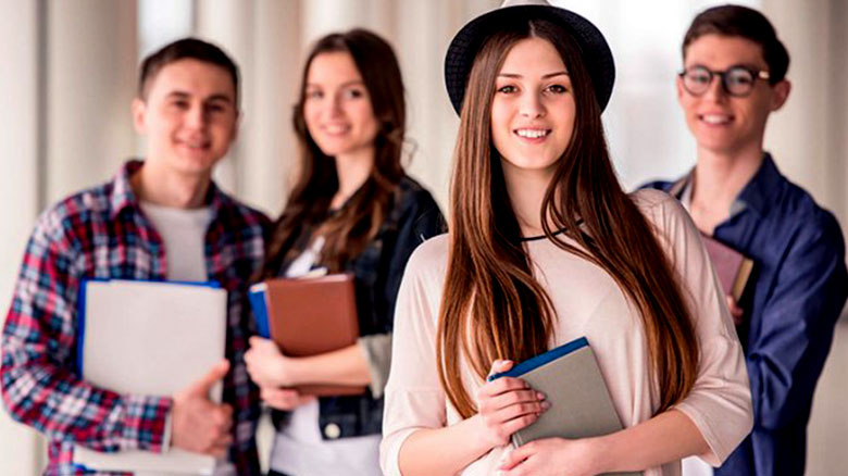 Free study in Italy in English
