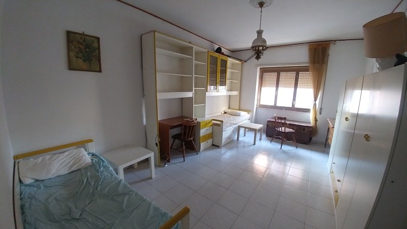 room italia